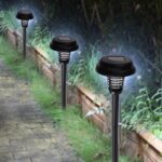 Solarna i UV Lampa Protiv Komaraca