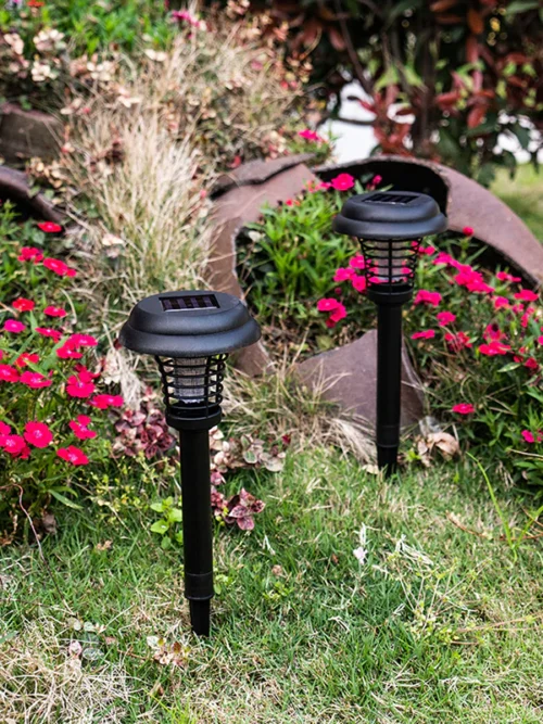 Solarna i UV Lampa Protiv Komaraca