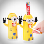 Minion Dozer Za Pastu i Držač Četkica
